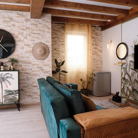 Appart Hotel Le 8 La Suite & Spa - Parking Gratuit - Macon Bagian luar foto